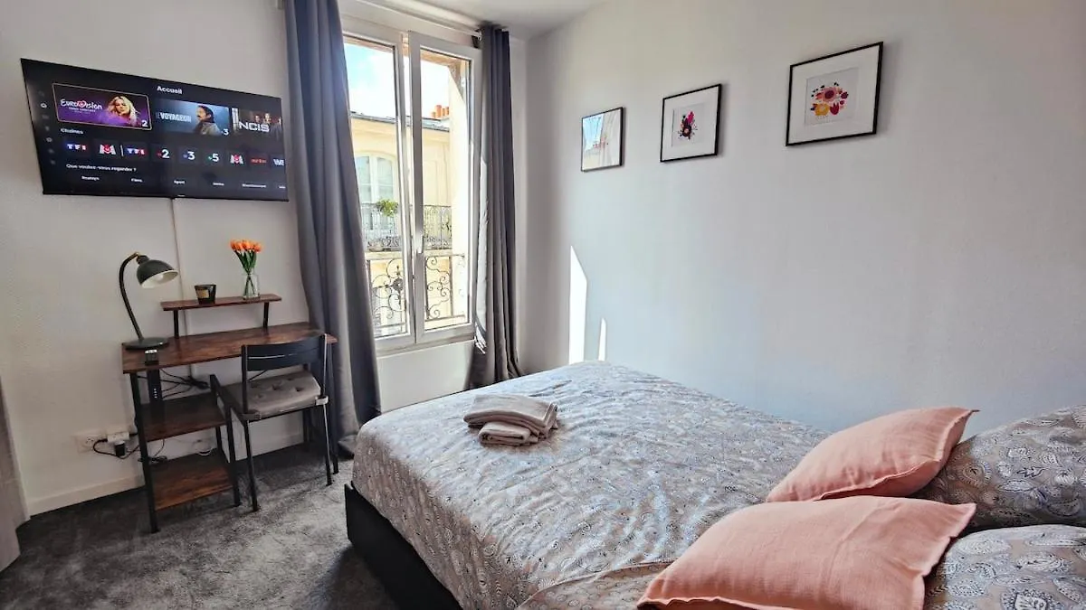 Charmant T2 Renove, Calme & Lumineux, Paris 17E