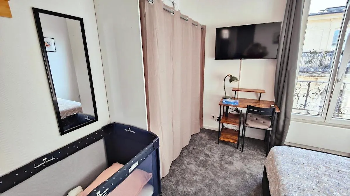 Appartement Charmant T2 Renove, Calme & Lumineux, Paris 17E