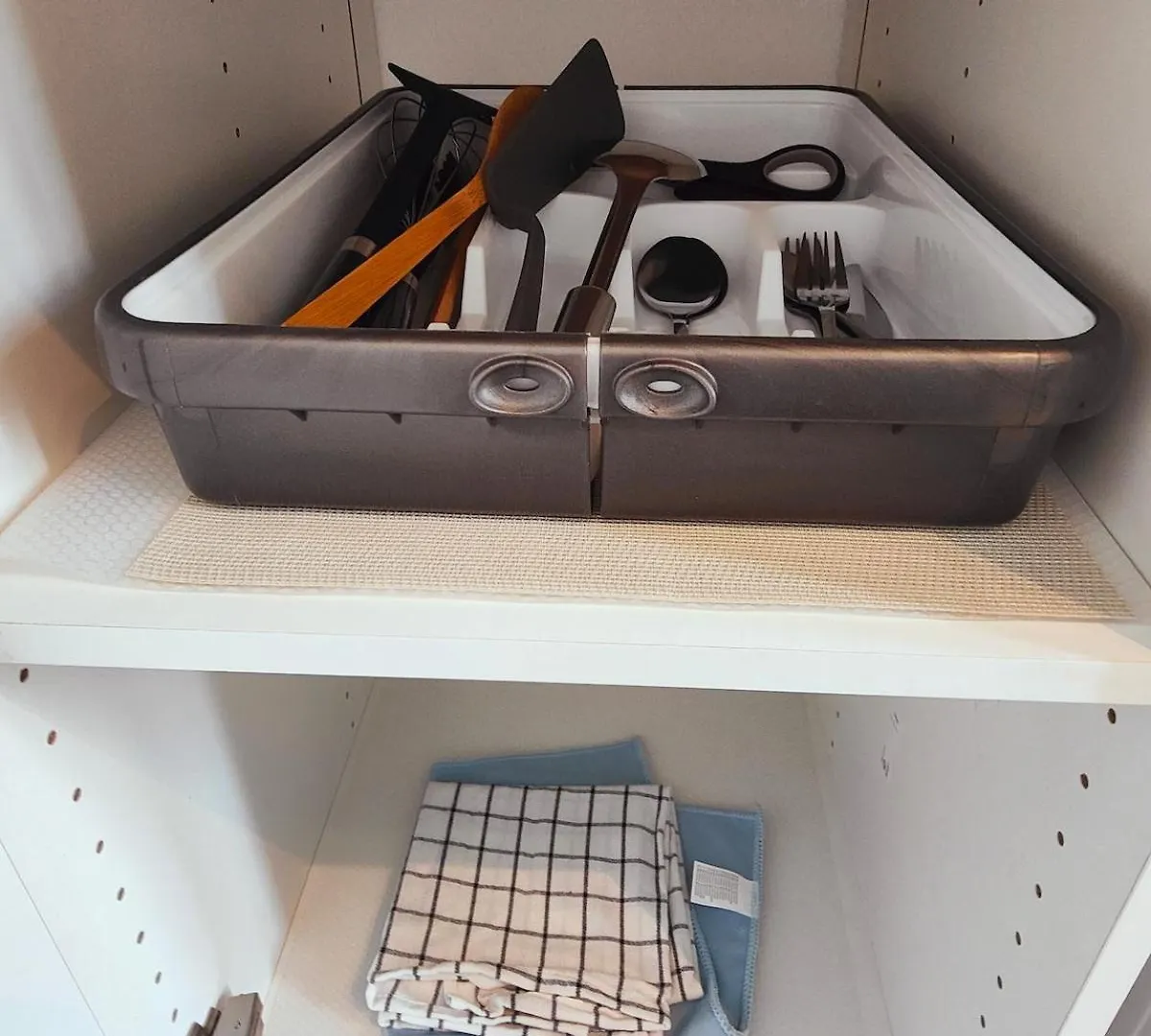 Appartement Charmant T2 Renove, Calme & Lumineux, Paris 17E Frankrijk
